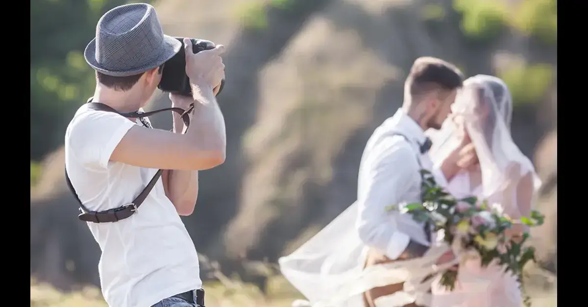 How To Become A Wedding Photographer